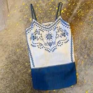 Savannah Jane • NWOT Embroidered Tank • size M